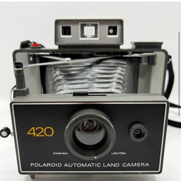 Polaroid Model 420 Vintage Instant Film Camera Packfilm - Picture 3 of 15